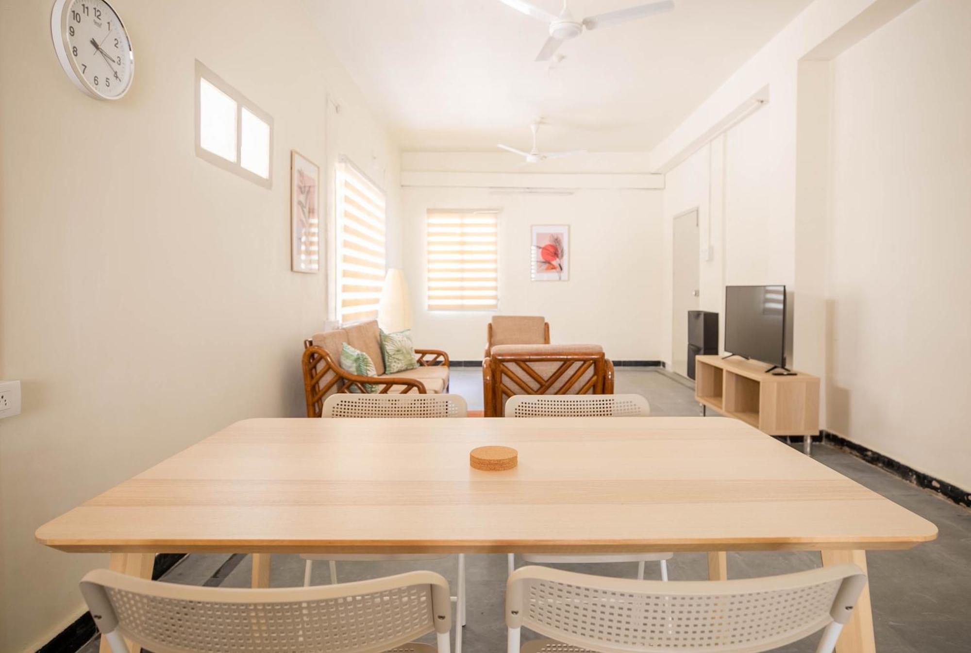 Neemtree Apartments Хайдарабад Номер фото